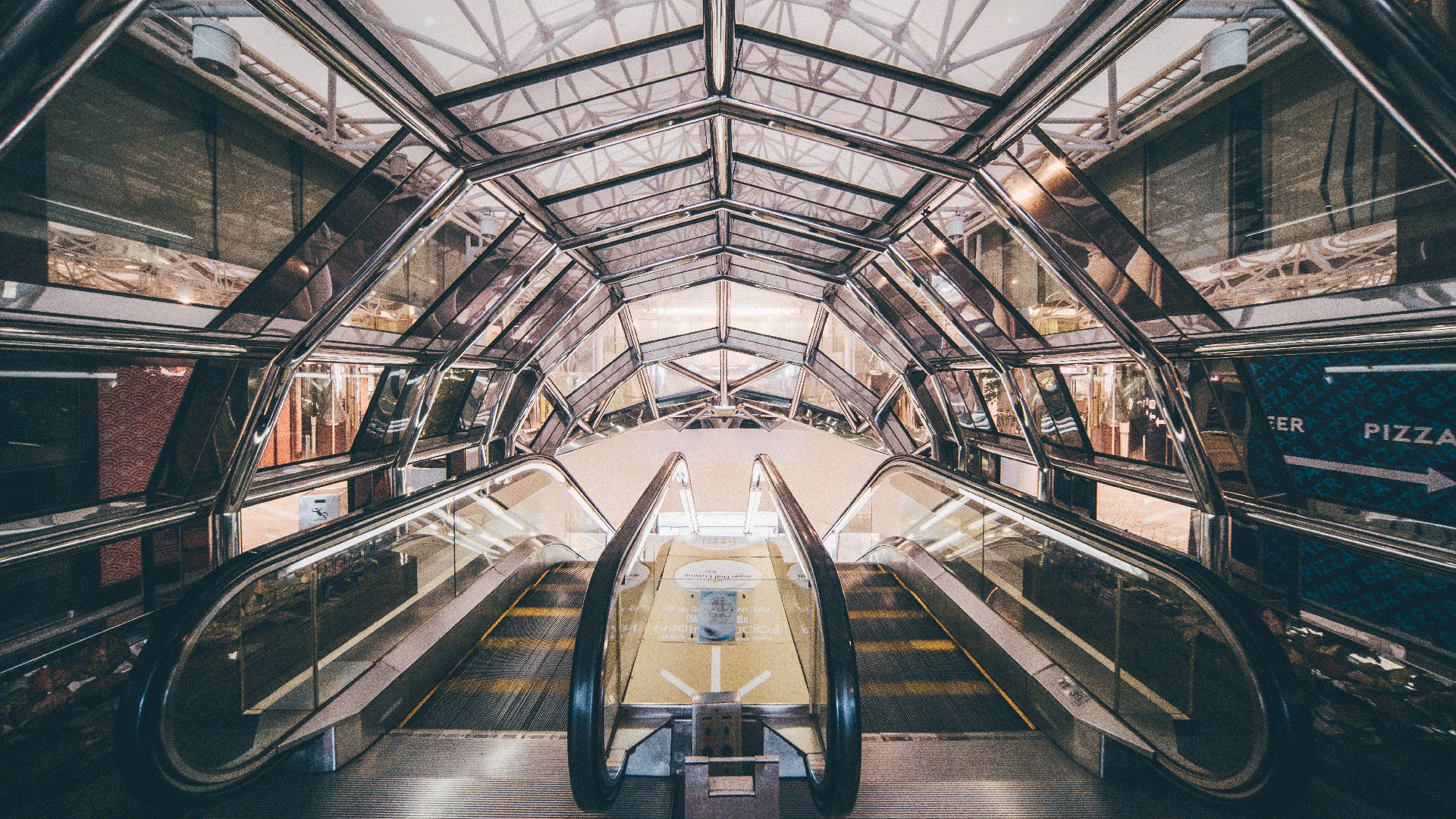 pangunahing bahagi ng elevator